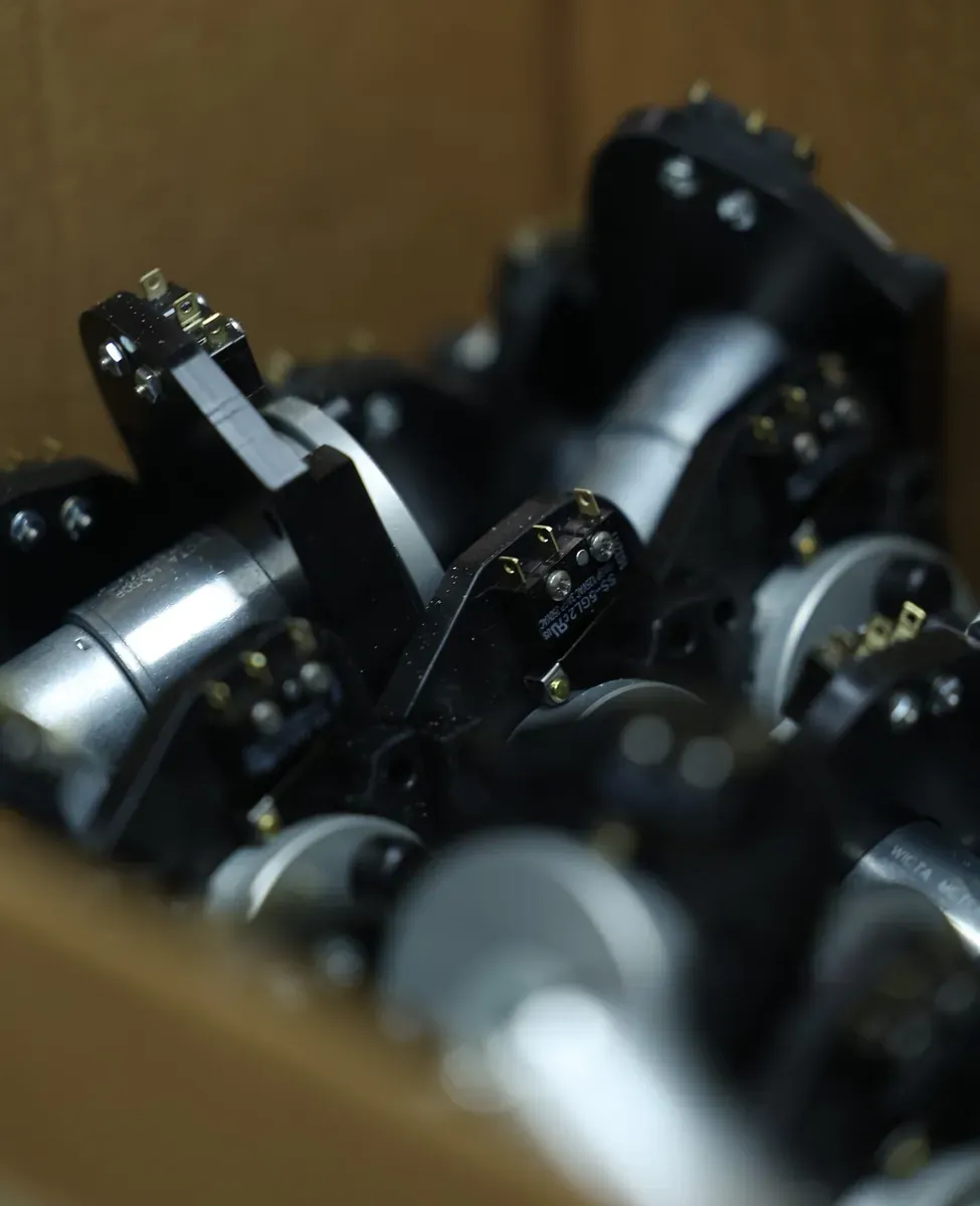 Close-up of Bench Source annealer machined components